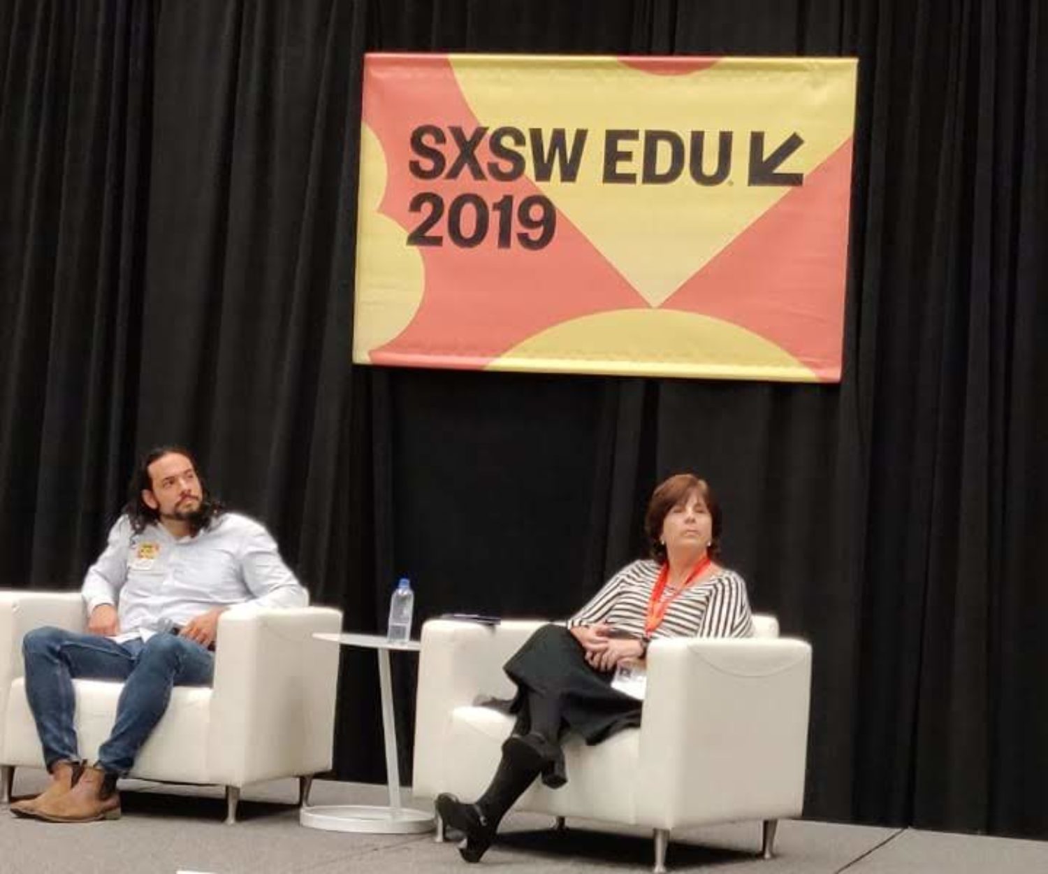 Pilar, João Paulo, Cleuza e eu durante o nosso painel.