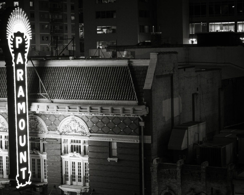 Luminoso