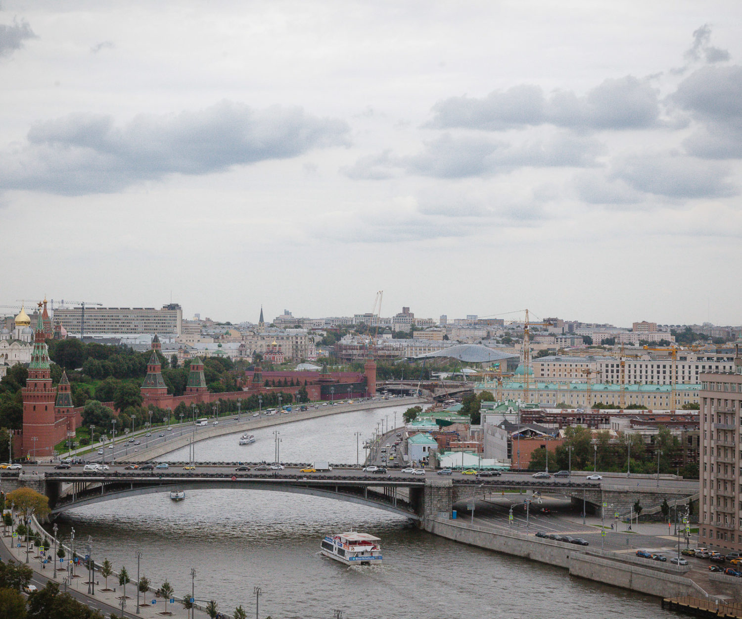 Parte de Moscou vista da Catedral do Cristo Salvador.